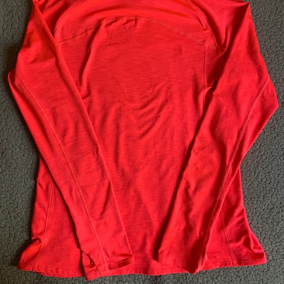 Under Armour Hot Pink Women's Turtleneck Size LG/G - Picture 4 of 5